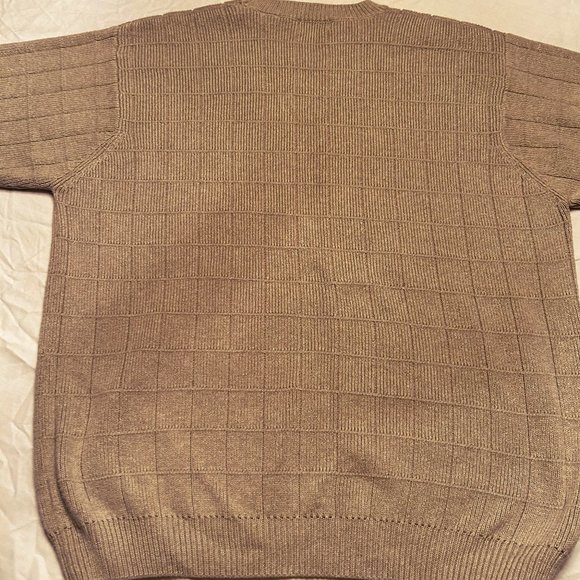Men's IZOD Sweater size M - Picture 3 of 4